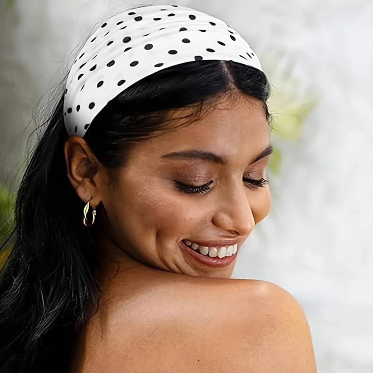 Women's yoga elastic headband with polka dots, autumn fashion makeup