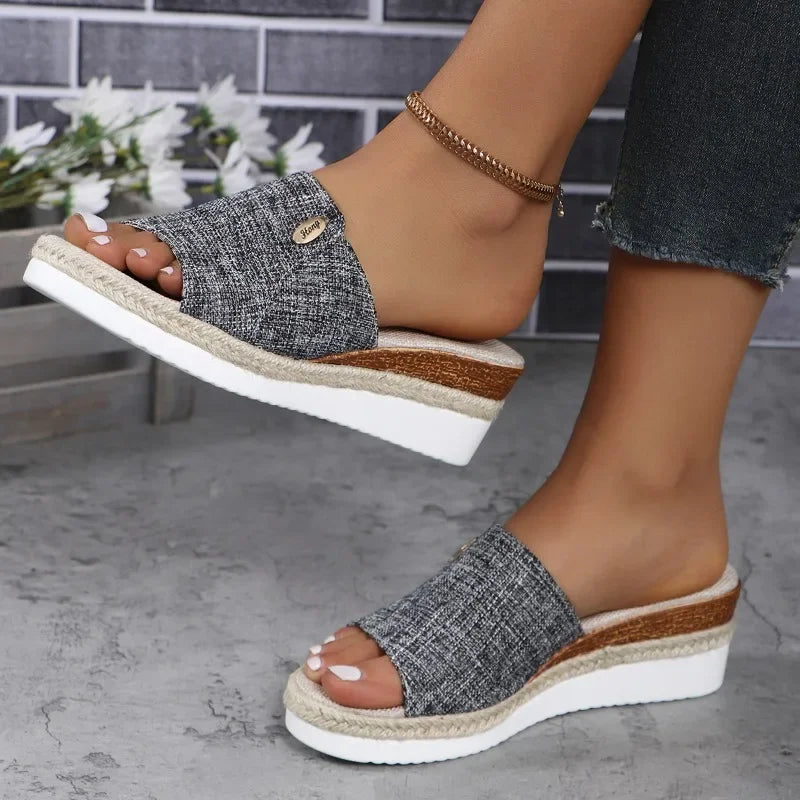 Summer New plus Size 43 Women'S Shoes Foreign Trade Slippers Woman Slippers Wedge Heel Thick Sole Lightweight Casual Shoes